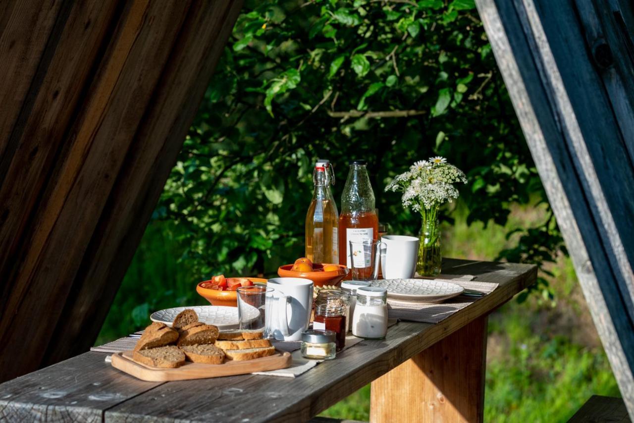 Glamping - Ekoloska Kmetija Kozman Zalec ภายนอก รูปภาพ