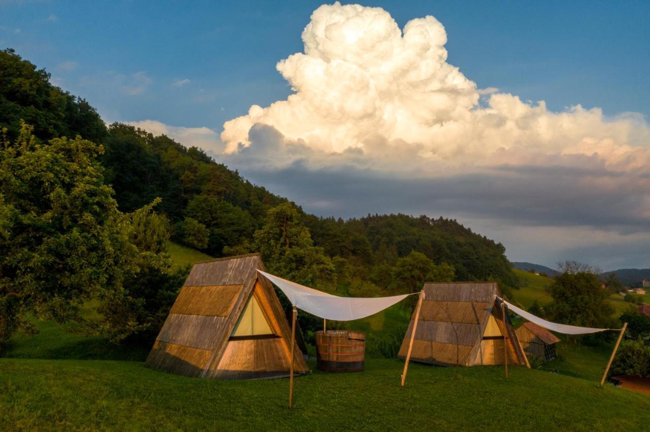 Glamping - Ekoloska Kmetija Kozman Zalec ภายนอก รูปภาพ
