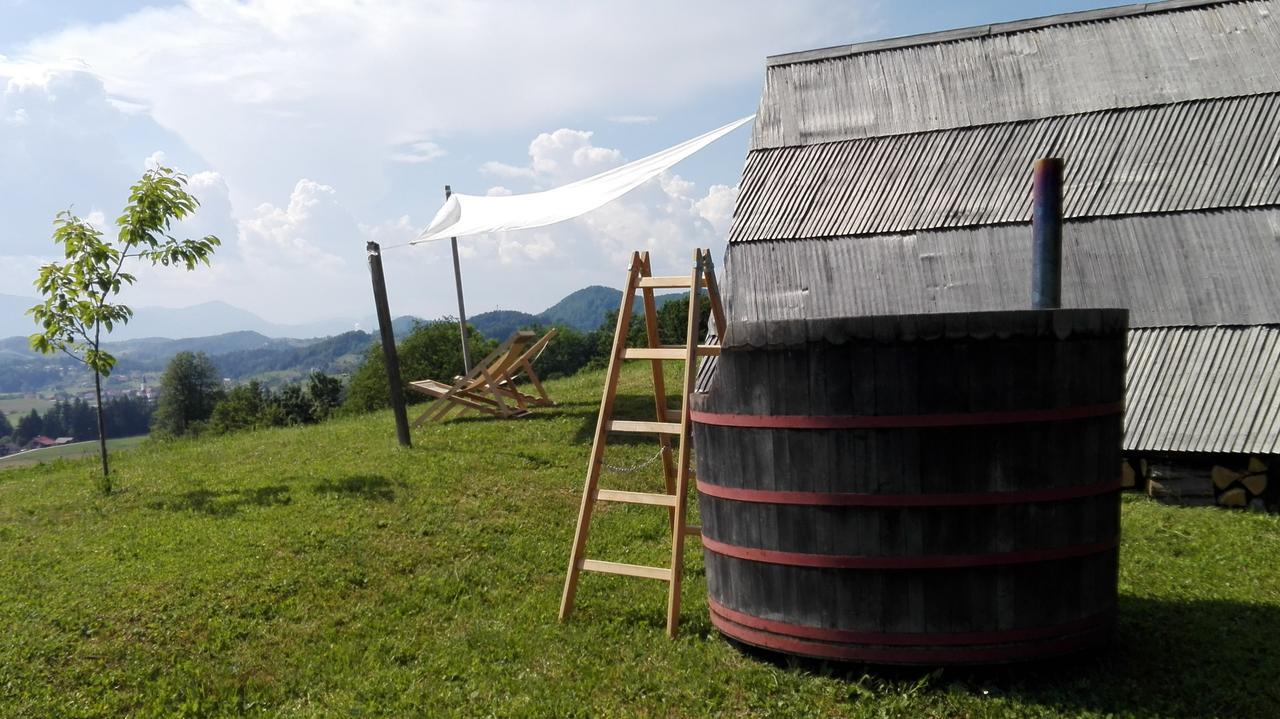 Glamping - Ekoloska Kmetija Kozman Zalec ภายนอก รูปภาพ